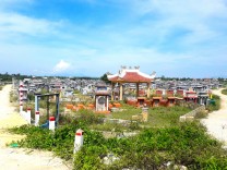 Deși buddhiști, vietnamezii își îngroapă morții